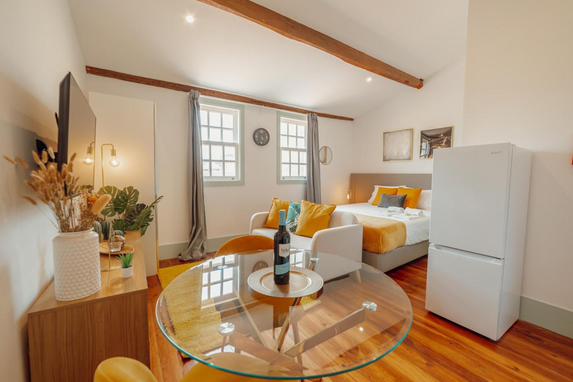 Downtown Suites By Vacationy Porto Ngoại thất bức ảnh