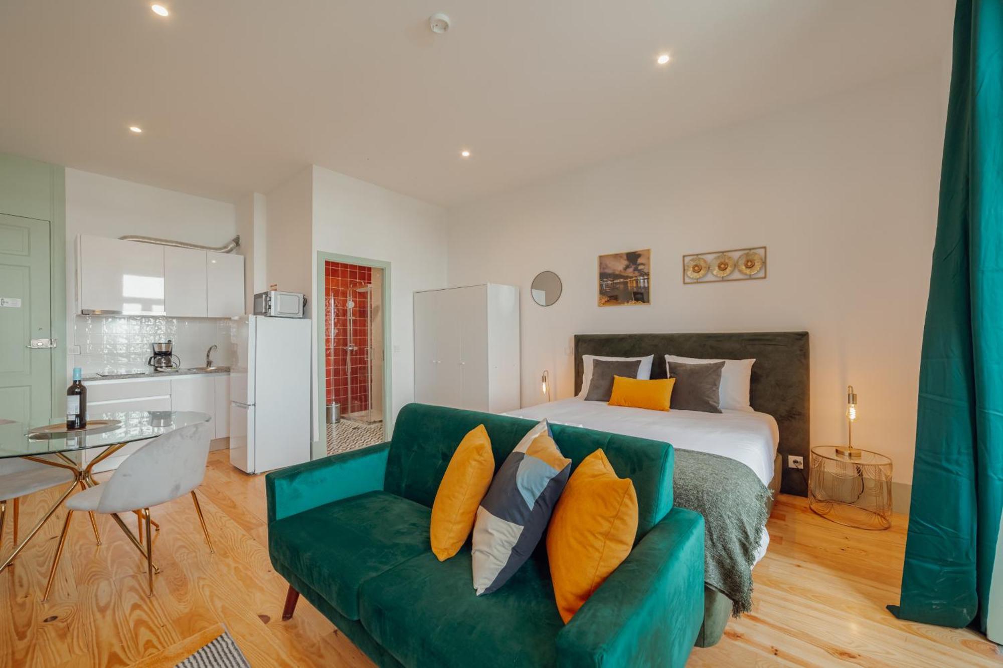 Downtown Suites By Vacationy Porto Ngoại thất bức ảnh