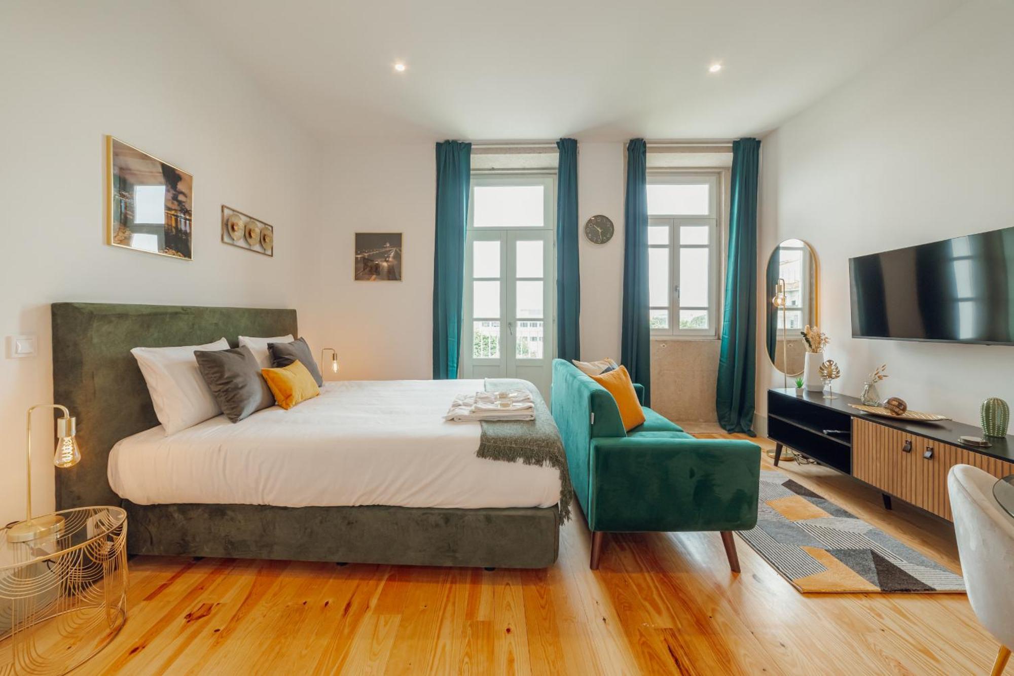 Downtown Suites By Vacationy Porto Ngoại thất bức ảnh