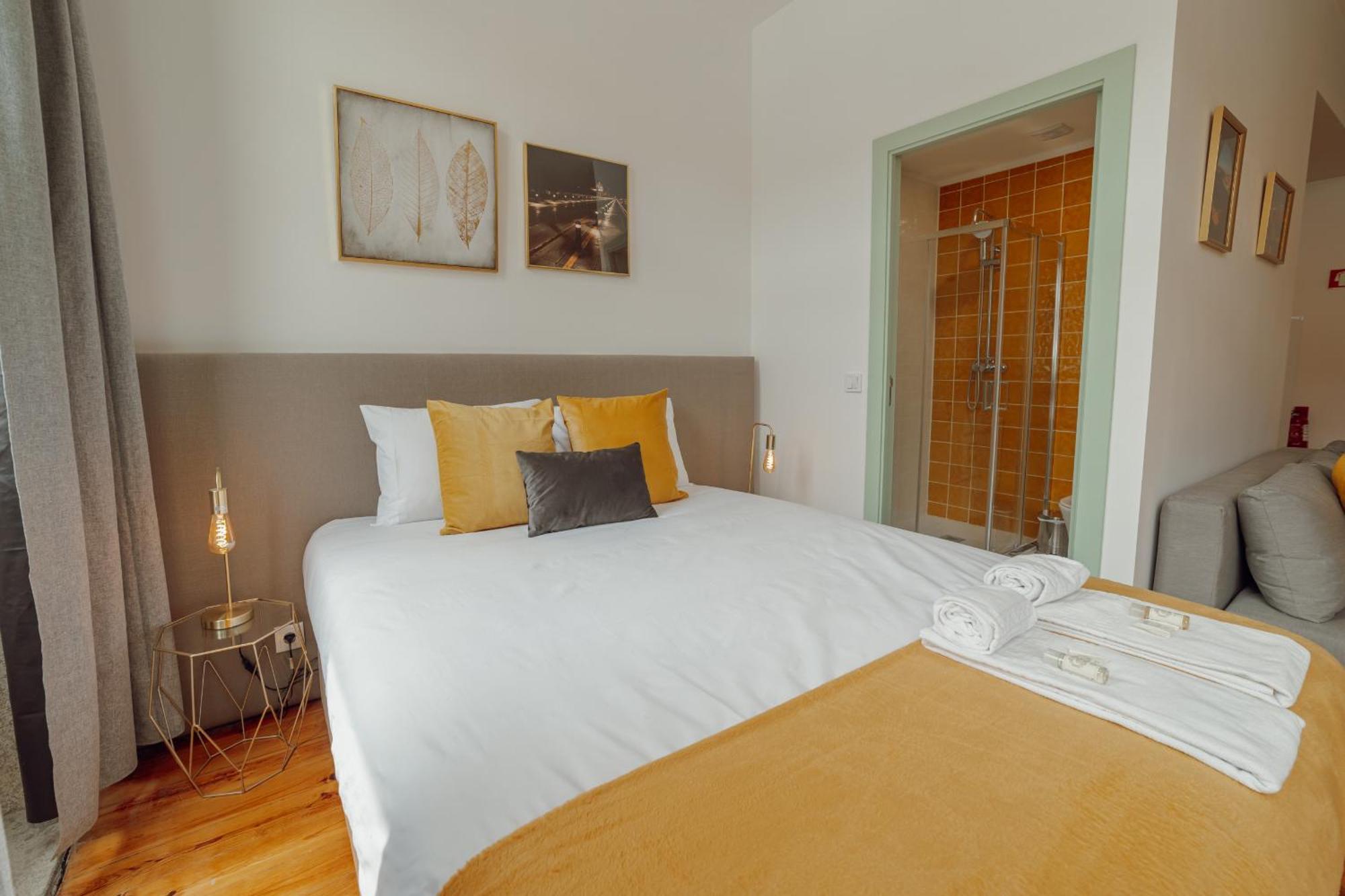 Downtown Suites By Vacationy Porto Ngoại thất bức ảnh