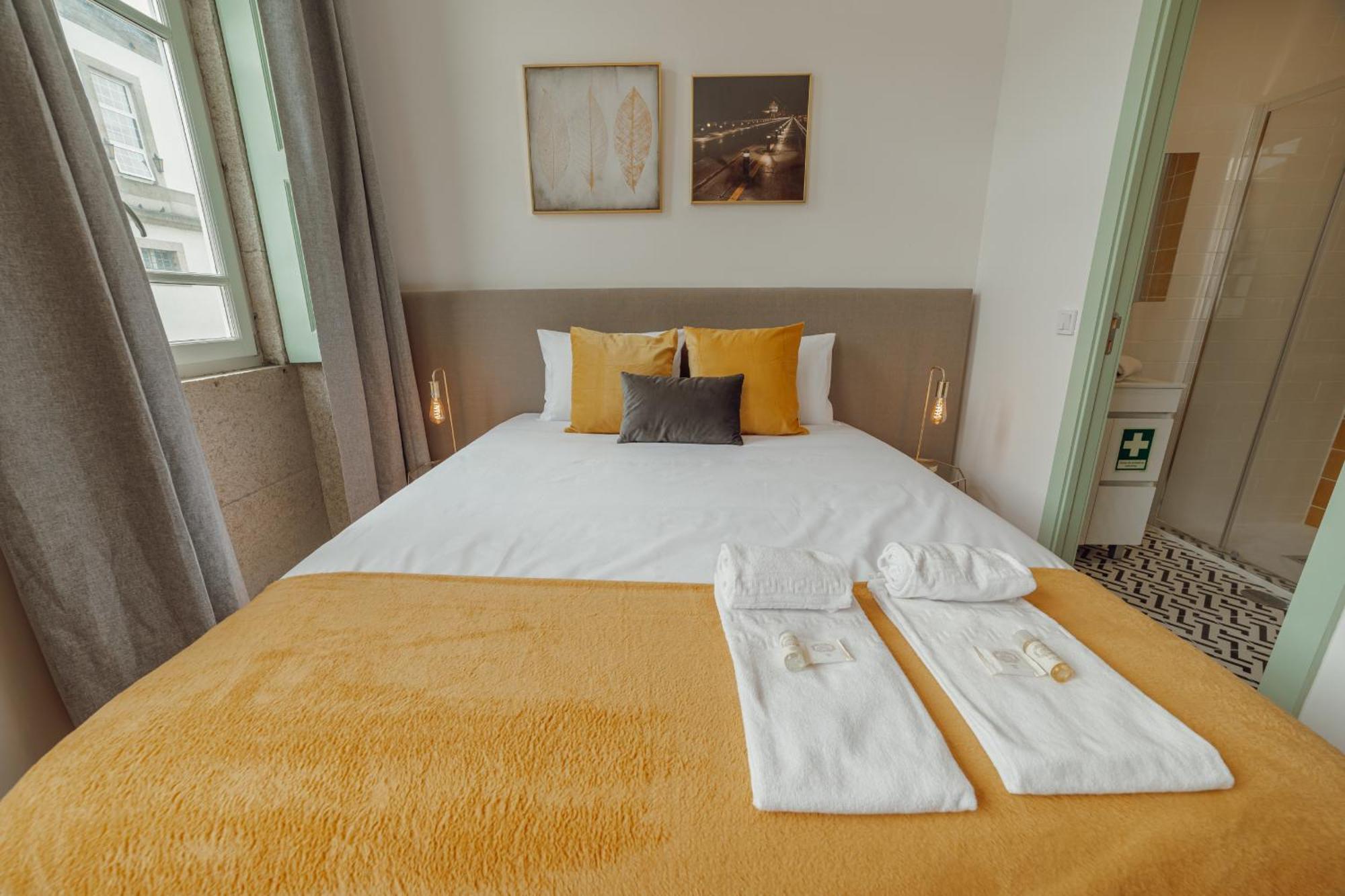 Downtown Suites By Vacationy Porto Ngoại thất bức ảnh